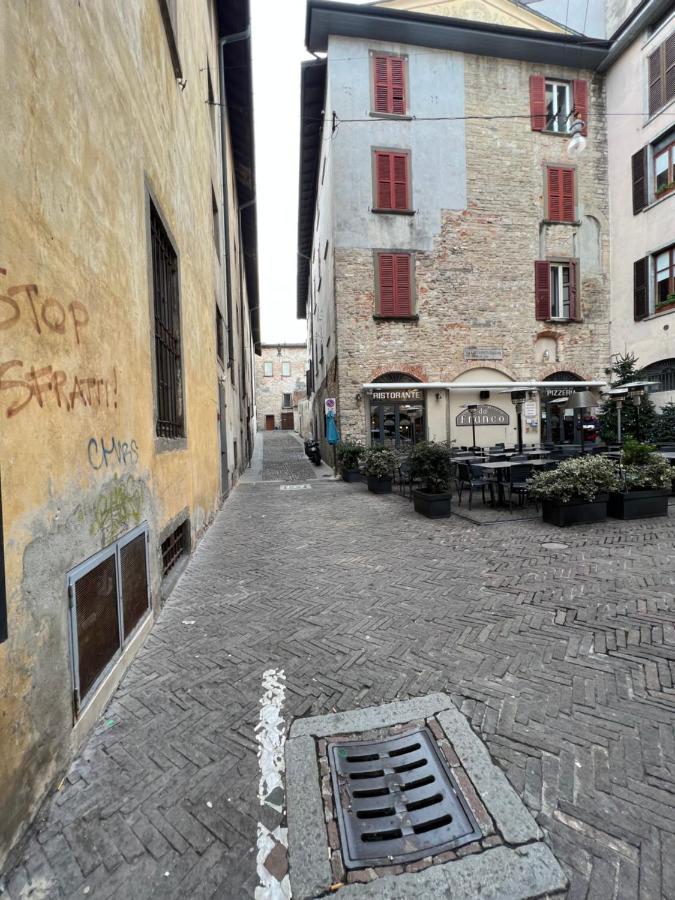 Nur 1 Casa Vacanze Bergamo Exterior foto